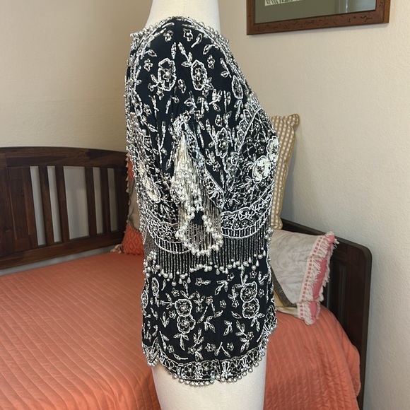 VTG Black Tie By He Ro Industries Sequin Beaded Floral 100% Silk Blouse Sz Small - Picture 4 of 16